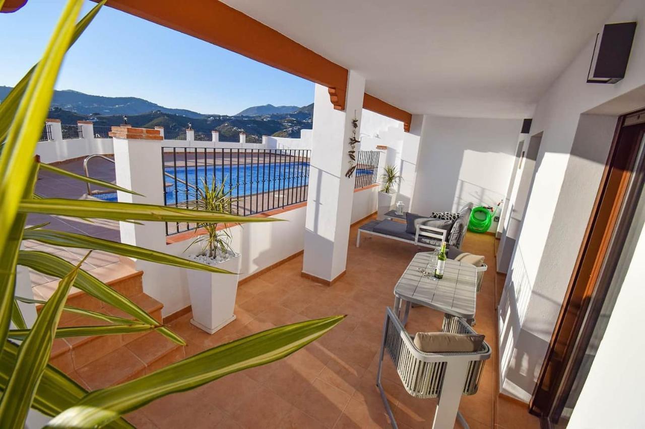 Casita Frigiliana - Stunning New Apartment With Views With Private Parking Space מראה חיצוני תמונה
