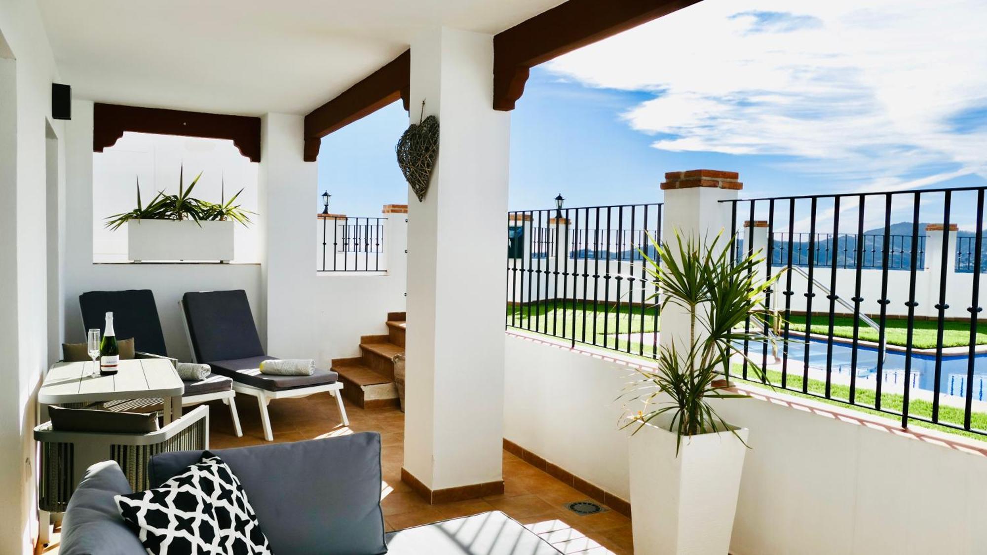 Casita Frigiliana - Stunning New Apartment With Views With Private Parking Space מראה חיצוני תמונה